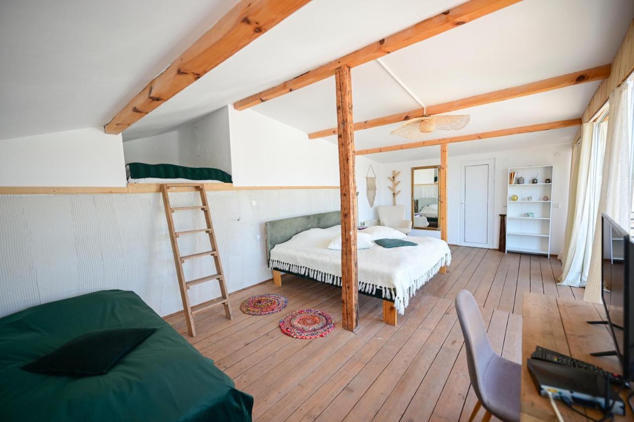 Guest House Bulgarka Dibich Exterior photo
